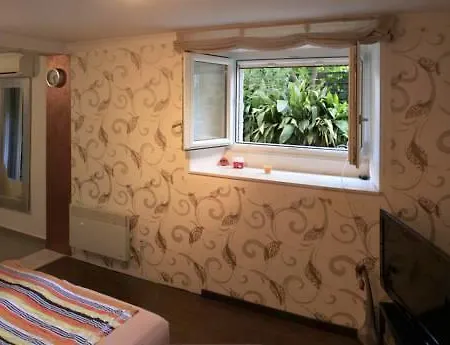 Adriatic Apartamento *